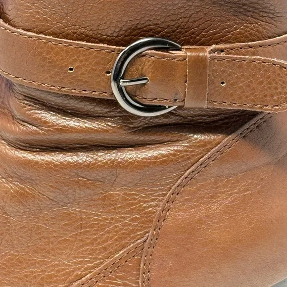 Madden Girl Brown Slouchy Heeled Boots Size 8 - Picture 7 of 13